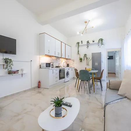 Modern Apartment 200M From Acropolis 100Mbps Netflix-2